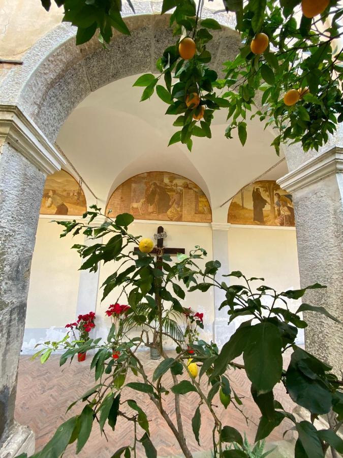 Il Chiostro Bed & Breakfast Massa Lubrense Exterior photo