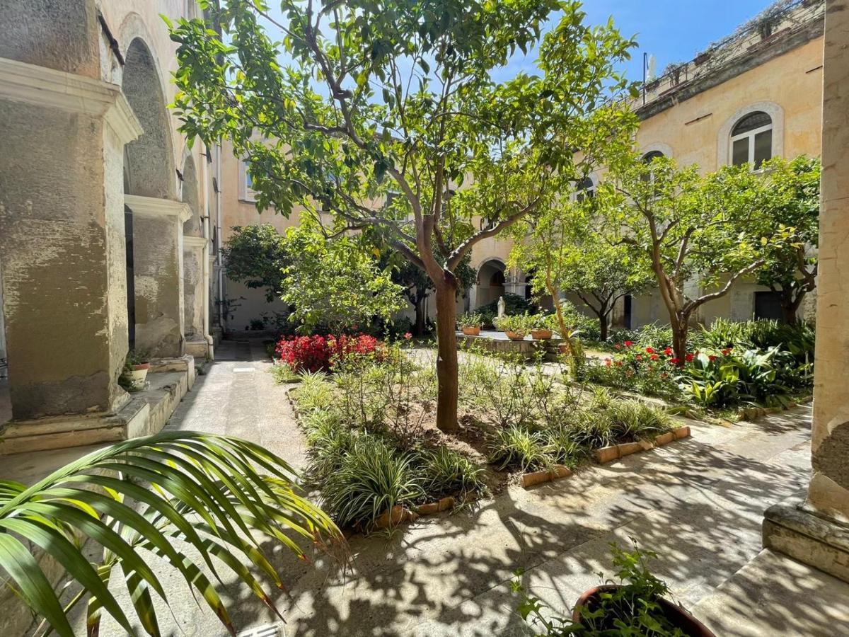 Il Chiostro Bed & Breakfast Massa Lubrense Exterior photo